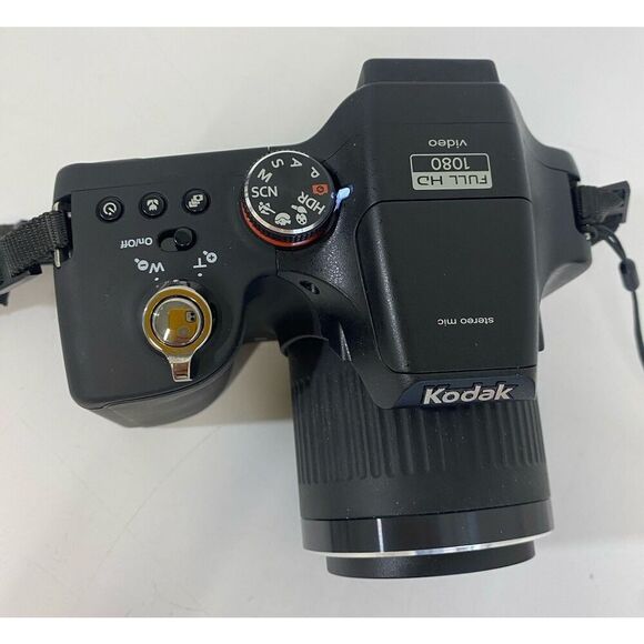 Kodak Easyshare MAX z990 12 MP Digital Camera w/Batteries 16BG Memory Case Cord - Picture 4 of 14